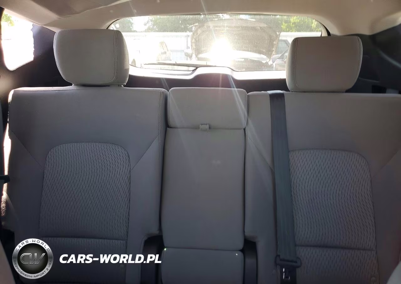 2017 Hyundai Santa Fe Sport 2.4L VIN:5NMZT3LB2HH037480 - 10