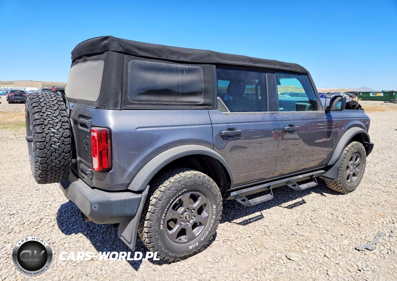 2022 Ford Bronco Base VIN:1FMEE5BP2NLA90624 - 3