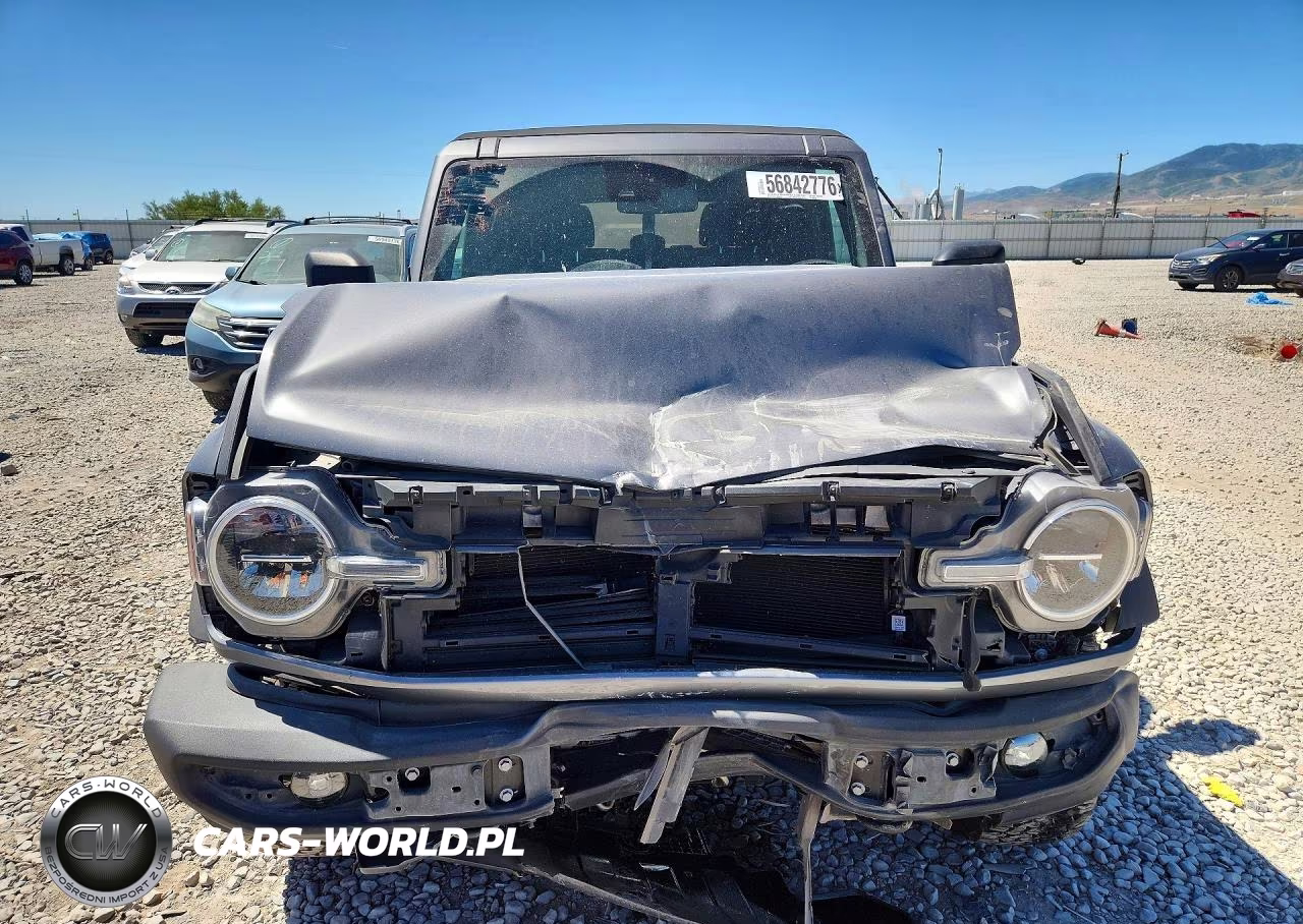 2022 Ford Bronco Base VIN:1FMEE5BP2NLA90624 - 5