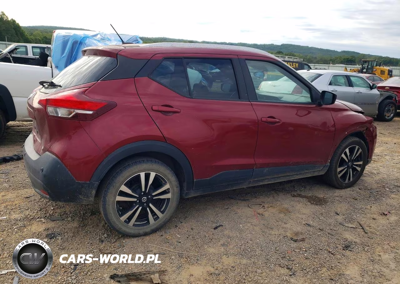 2020 Nissan Kicks Sv VIN:3N1CP5CV4LL492636 - 3