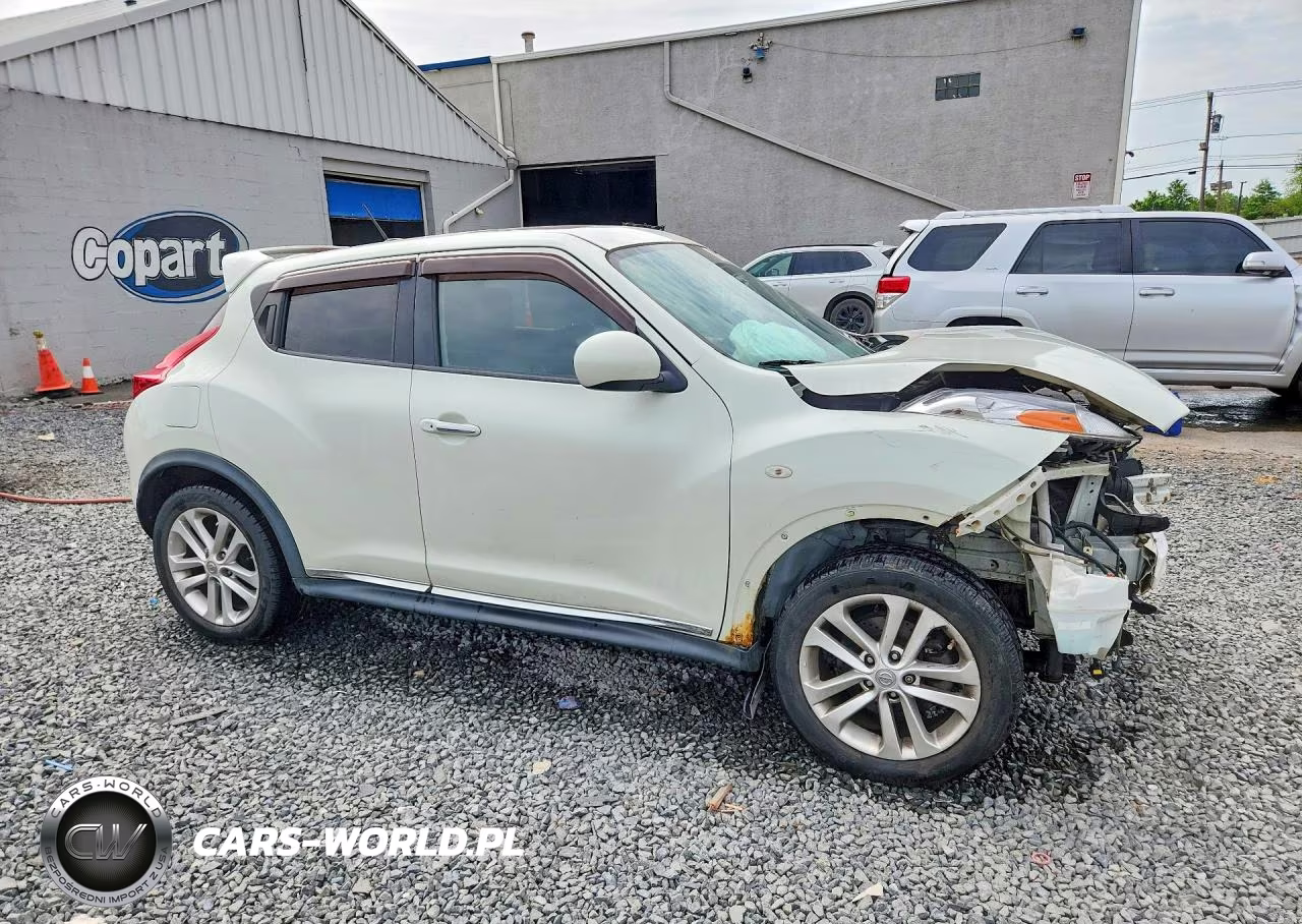 2012 Nissan Juke S VIN:JN8AF5MV6CT109883 - 4