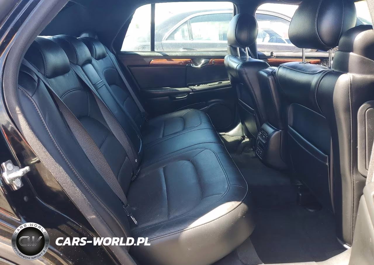 2004 Cadillac Deville VIN:1G6KD54Y84U216495 - 10