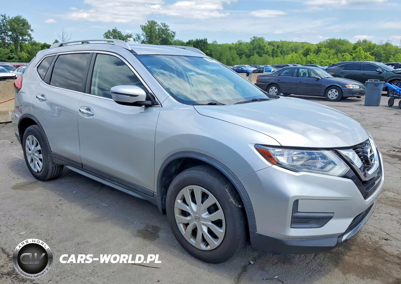 2017 Nissan Rogue S VIN:JN8AT2MV1HW001670 - 4
