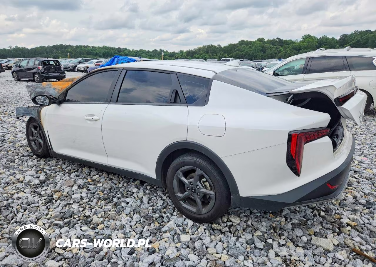2025 Kia K4 Lxs VIN:3KPFT4DE7SE115882 - 2