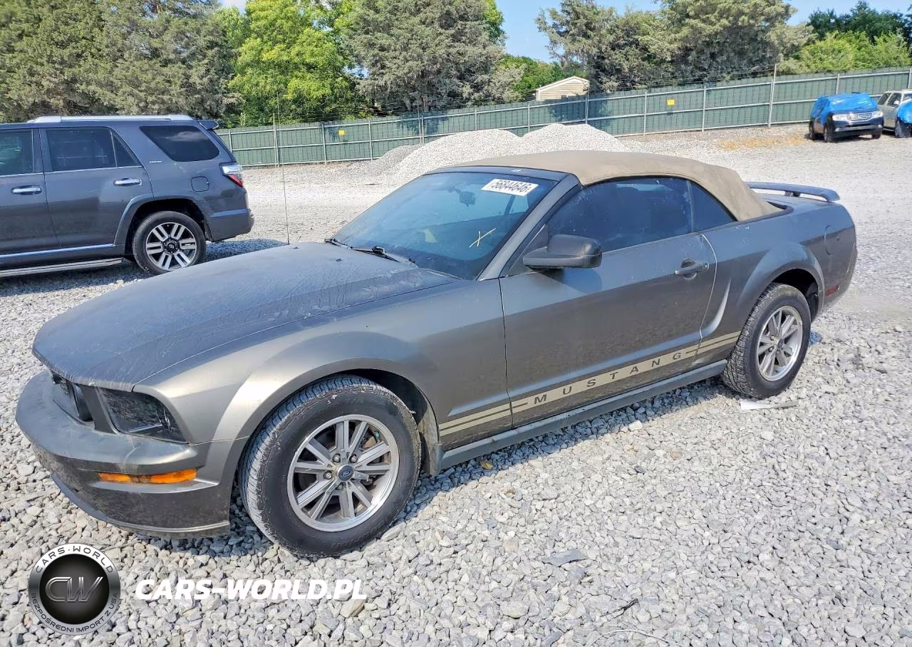 2005 Ford Mustang
