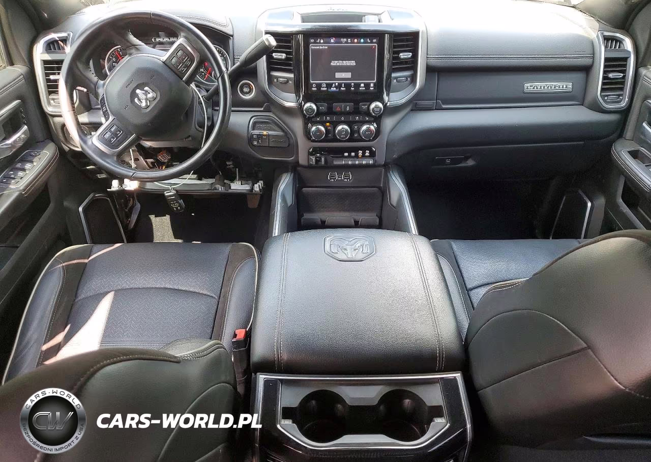 2022 Ram 3500 Laramie VIN:3C63RRML8NG193617 - 8