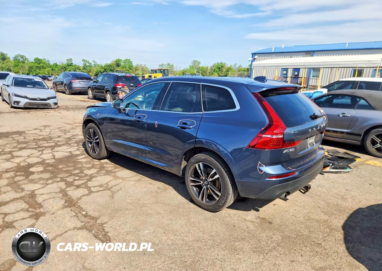 2021 Volvo Xc60 T5 Momentum VIN:YV4102RKXM1763645 - 2