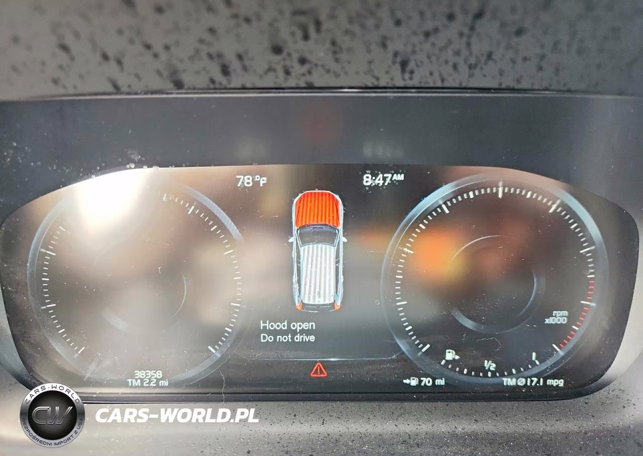 2021 Volvo Xc60 T5 Momentum VIN:YV4102RKXM1763645 - 9