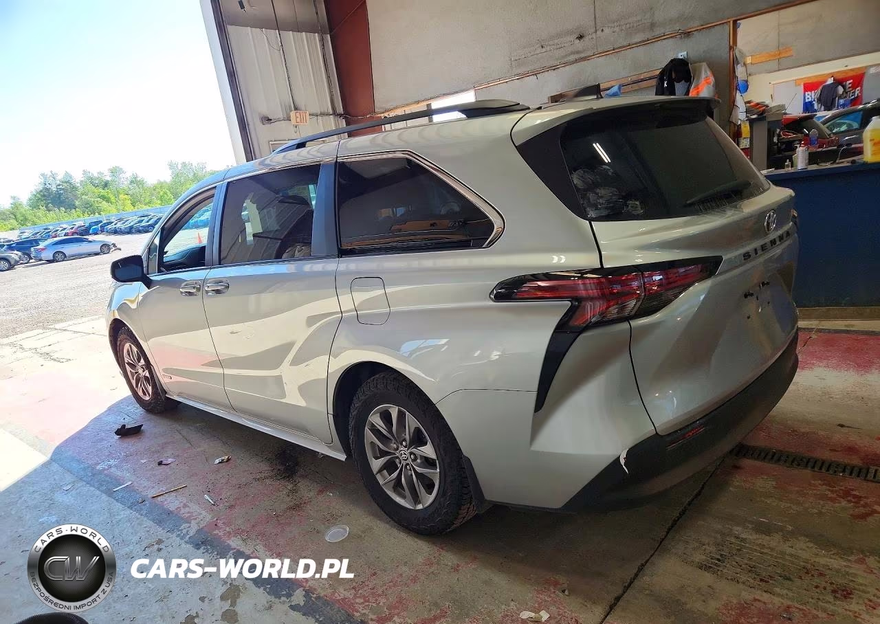 2021 Toyota Sienna Le VIN:5TDKRKEC4MS068625 - 2