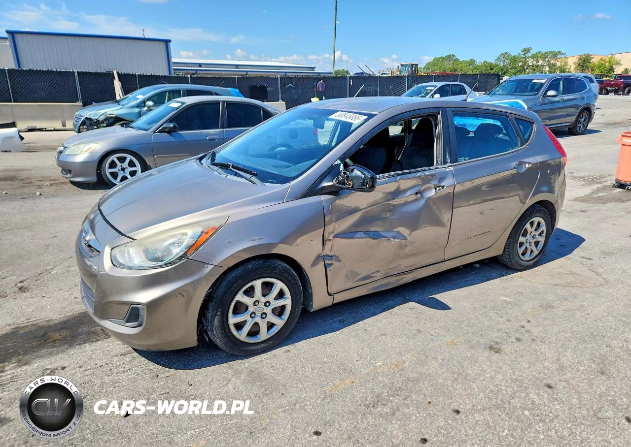 2014 Hyundai Accent Gs