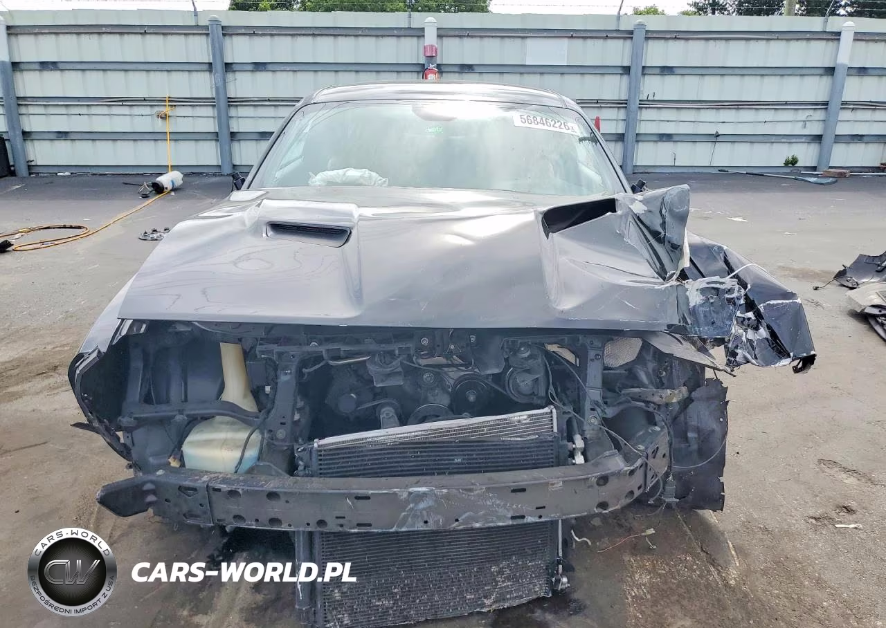 2017 Dodge Challenger Sxt VIN:2C3CDZAG0HH519742 - 5