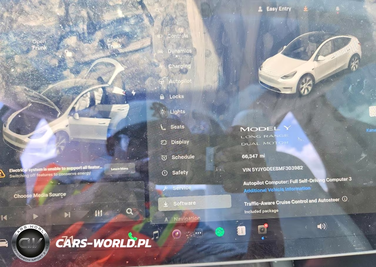 2021 Tesla Model Y VIN:5YJYGDEE8MF303982 - 9