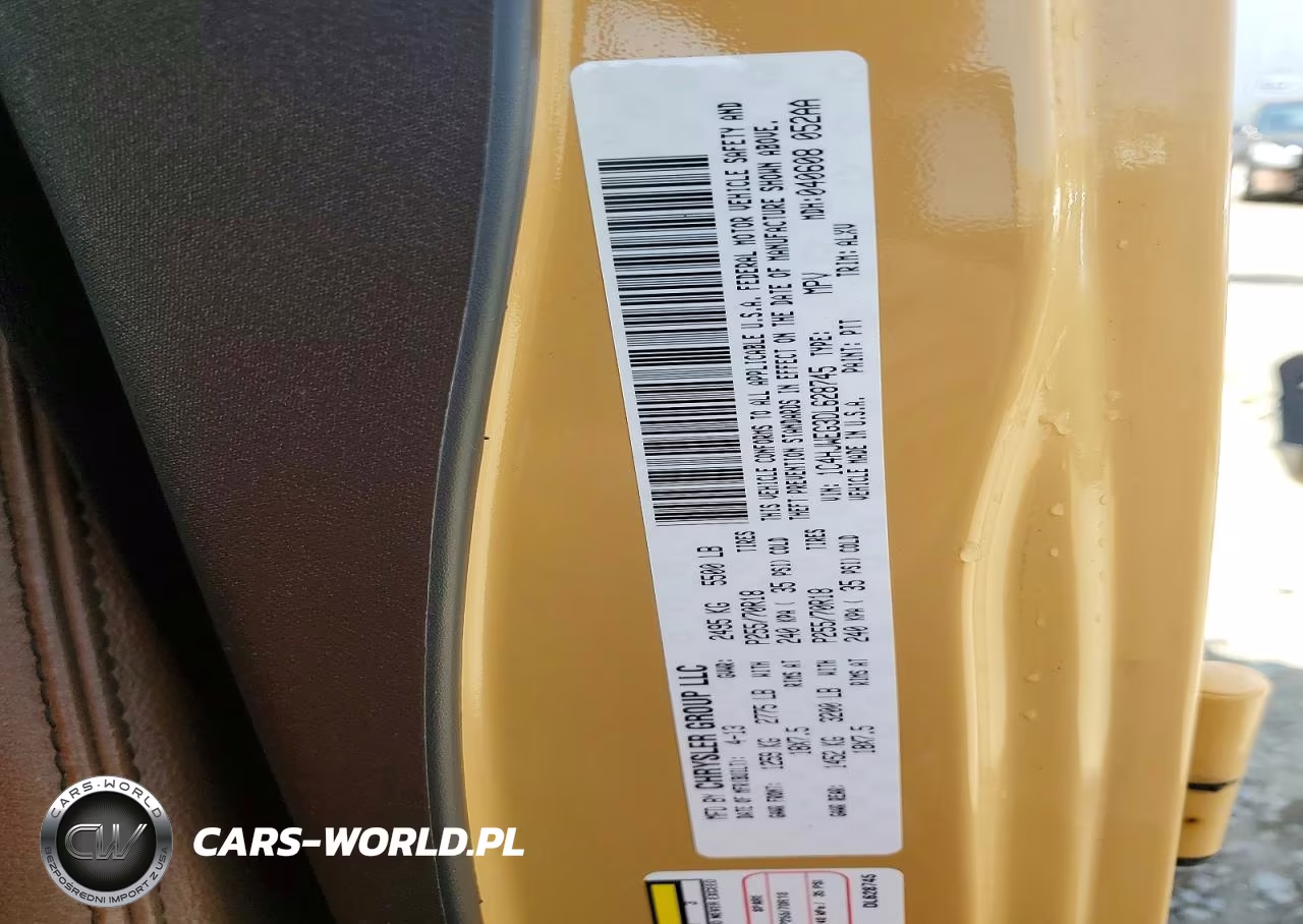 2013 Jeep Wrangler Unlimited Sahara VIN:1C4HJWEG3DL628745 - 13