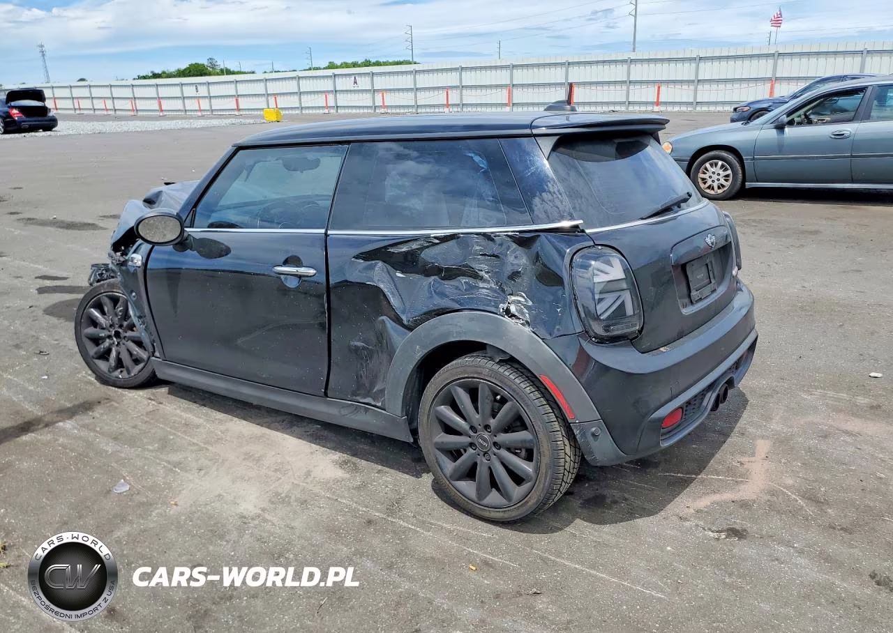 2016 Mini Cooper S VIN:WMWXP7C53G3B93103 - 2