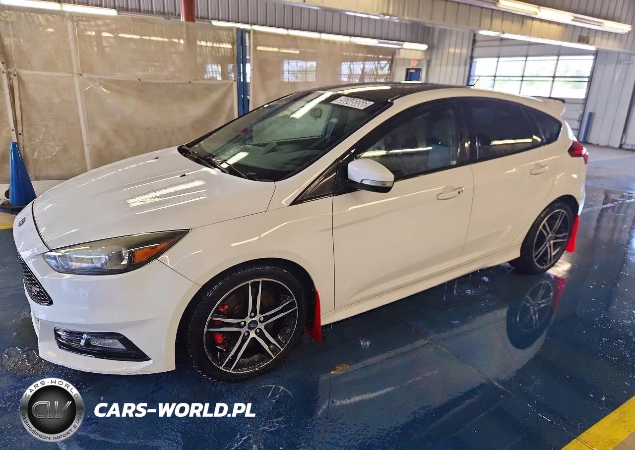 2016 Ford Focus St – zdjęcie 1 z 13