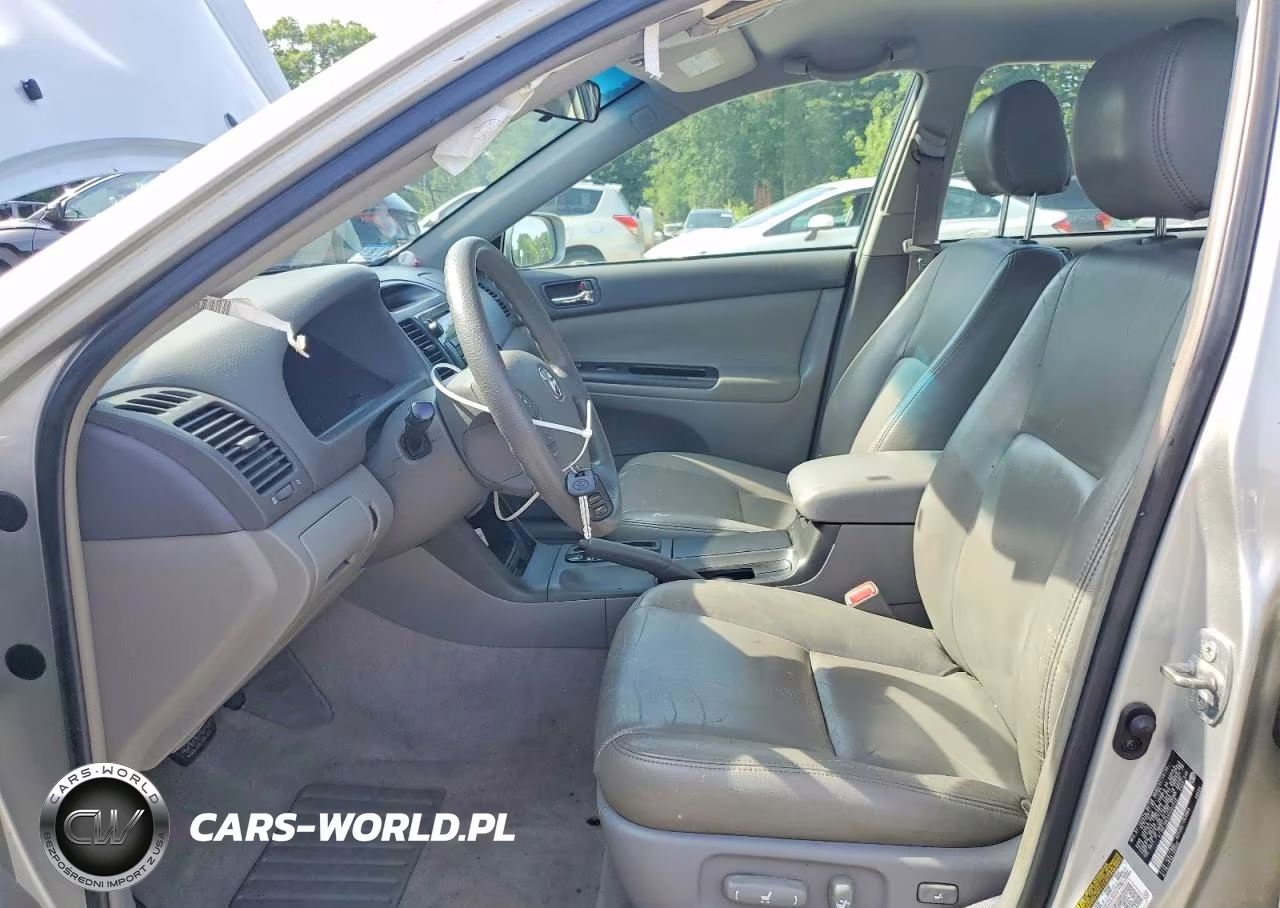 2005 Toyota Camry Le VIN:4T1BE30K05U005546 - 7