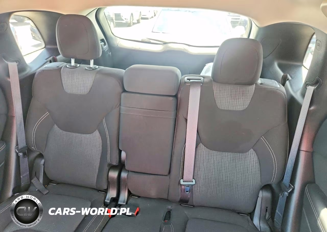2015 Jeep Cherokee Latitude VIN:1C4PJMCB5FW726314 - 10