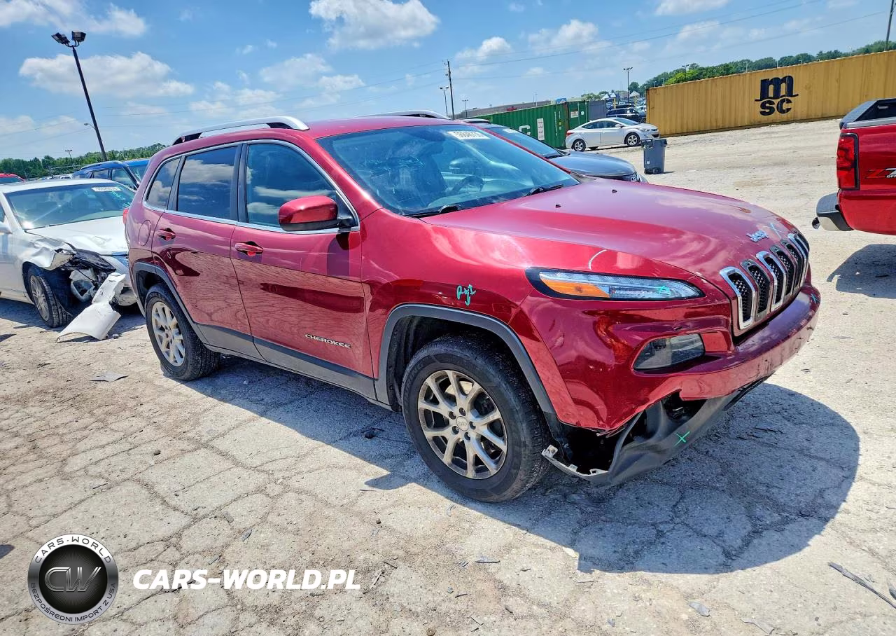 2015 Jeep Cherokee Latitude VIN:1C4PJMCB5FW726314 - 4
