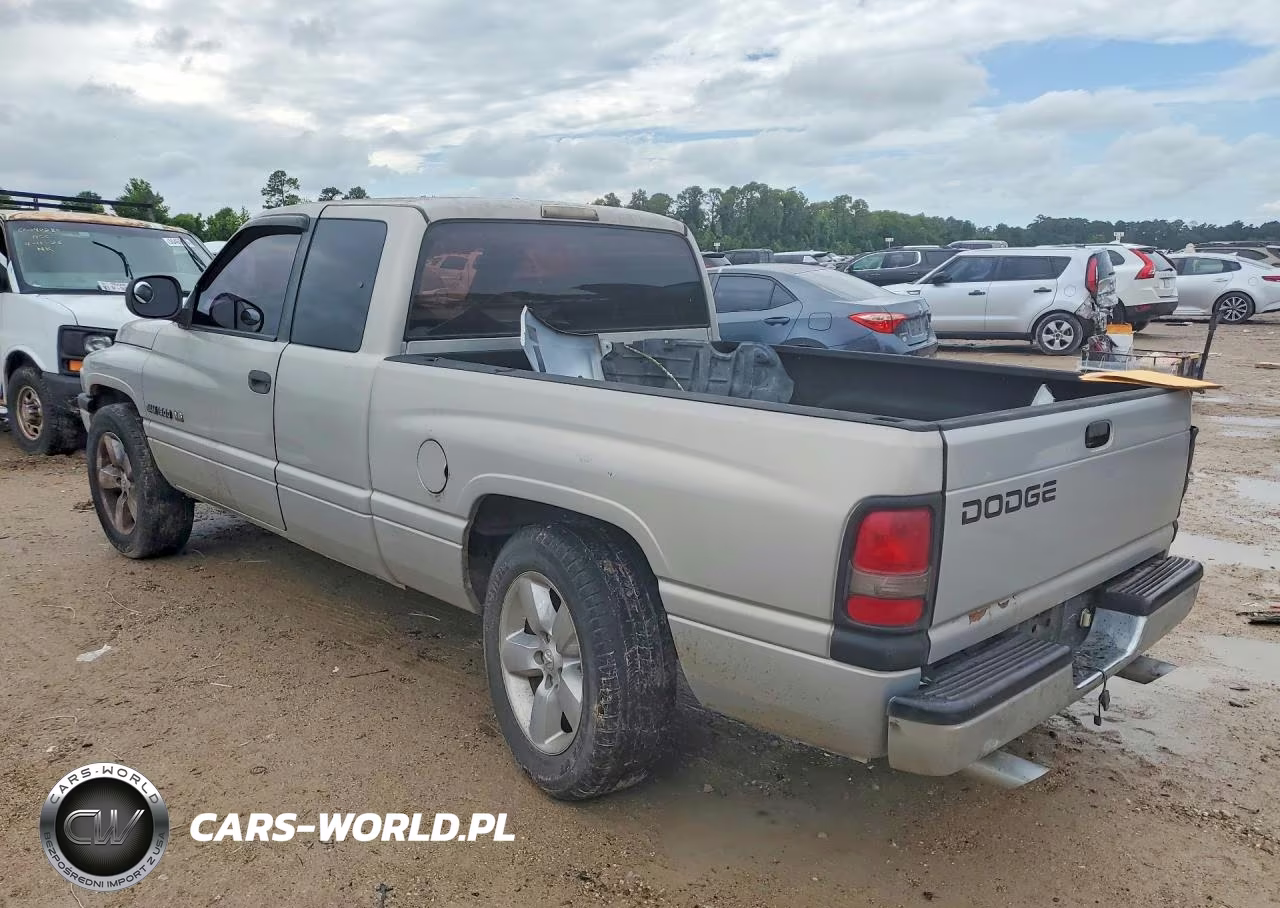 1999 Dodge Ram 1500 VIN:3B7HC12Y5XG130462 - 2
