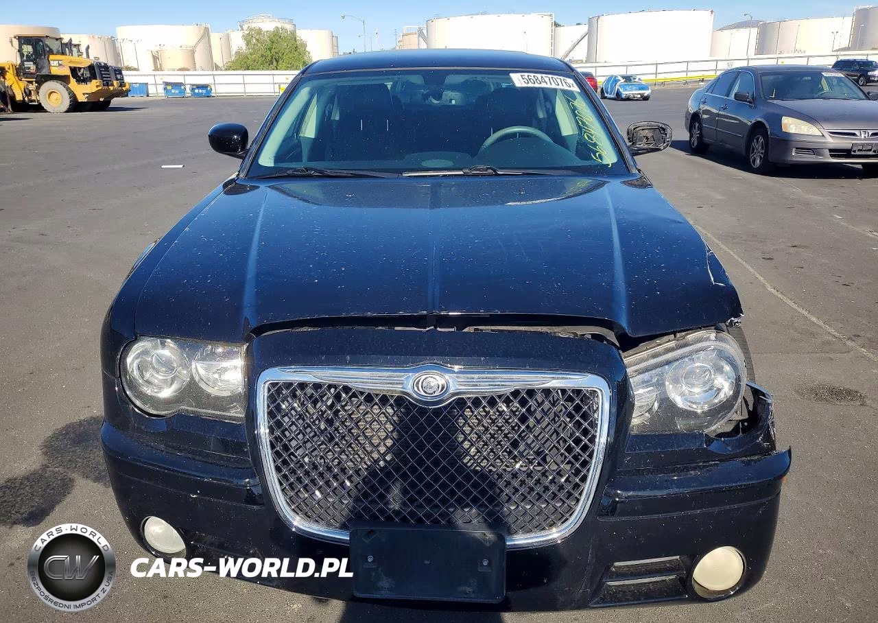 2010 Chrysler 300 S VIN:2C3CA2CV8AH329561 - 5