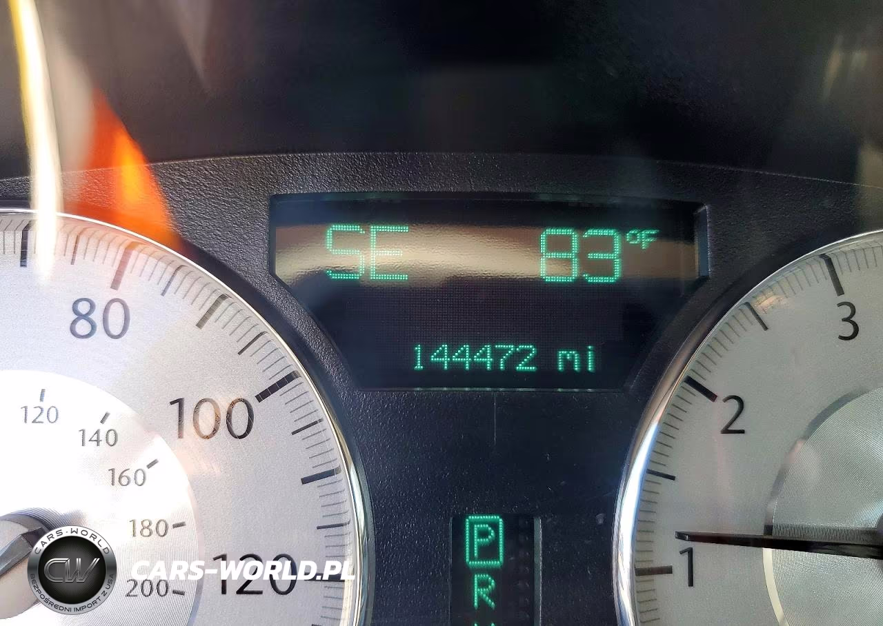 2010 Chrysler 300 S VIN:2C3CA2CV8AH329561 - 9