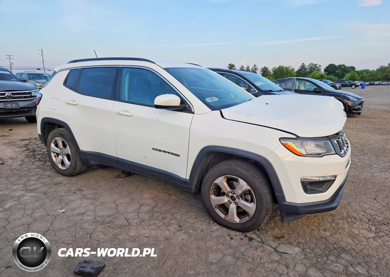 2021 Jeep Compass Latitude VIN:3C4NJDBB3MT593094 - 4