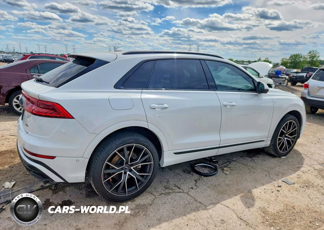2021 Audi Q8 Progressiv VIN:WA1DVAF1XMD005692 - 3