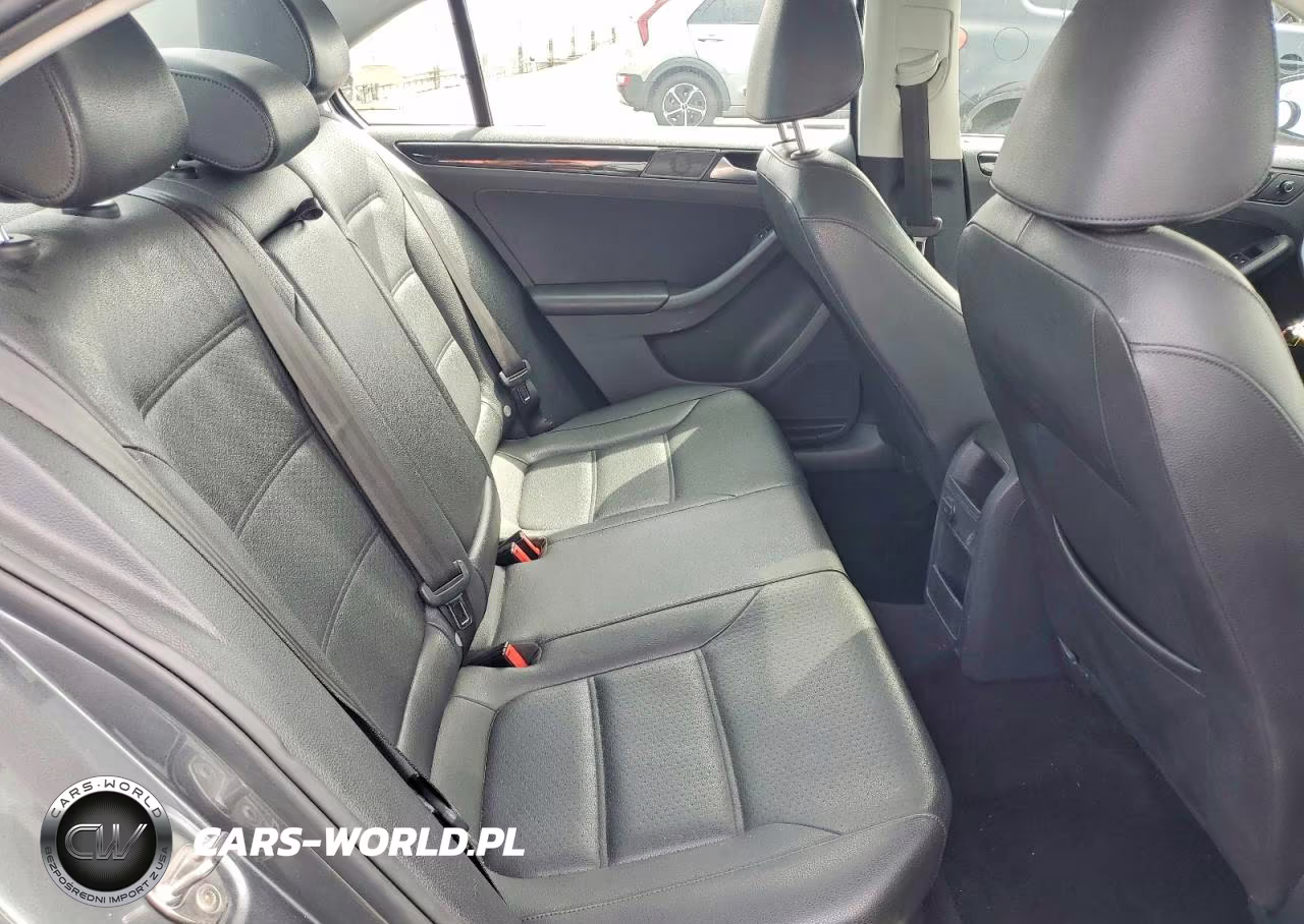 2017 Volkswagen Jetta Sel VIN:3VWL17AJ6HM260631 - 10