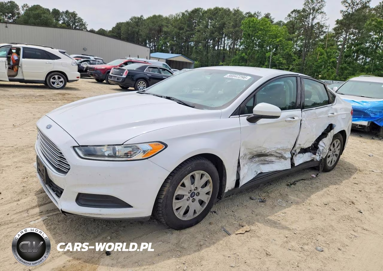 2014 Ford Fusion S – zdjęcie 1 z 12