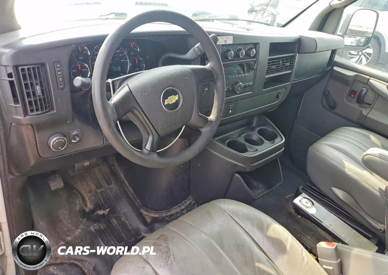 2010 Chevrolet Express G2500 VIN:1GCZGFBA2A1144074 - 8