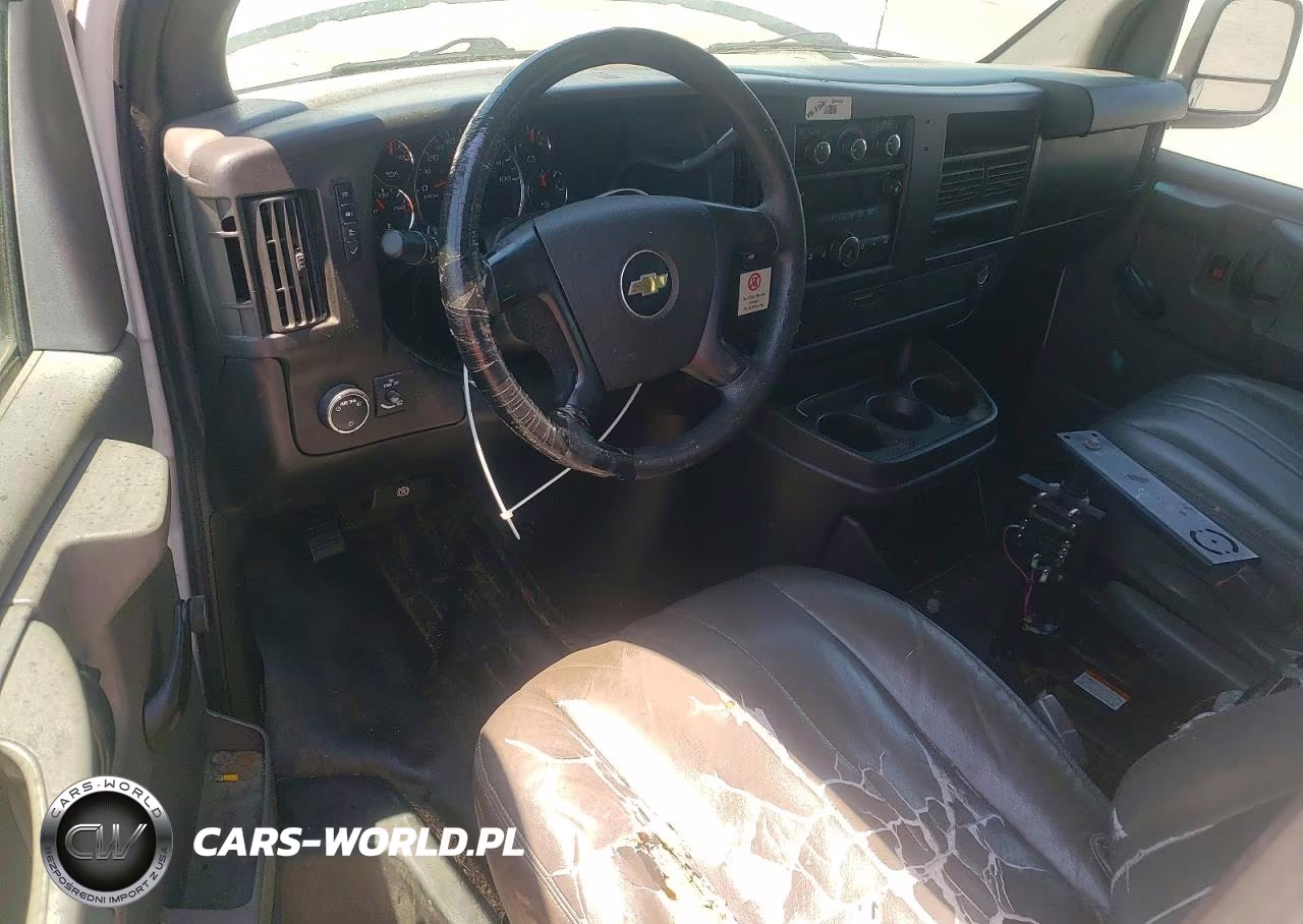 2013 Chevrolet Express G1500 VIN:1GCSGAFX8D1175305 - 8