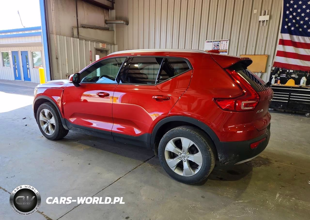 2022 Volvo Xc40 T5 Momentum VIN:YV4162UK8N2769297 - 2