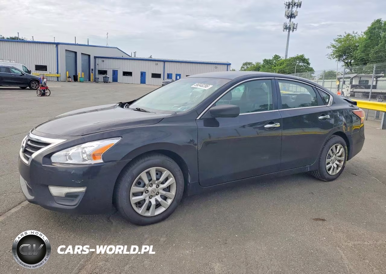 2014 Nissan Altima 2.5 S – zdjęcie 1 z 12