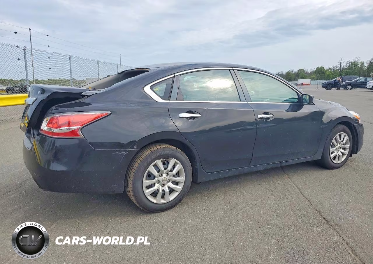 2014 Nissan Altima 2.5 S VIN:1N4AL3AP8EC195303 - 3