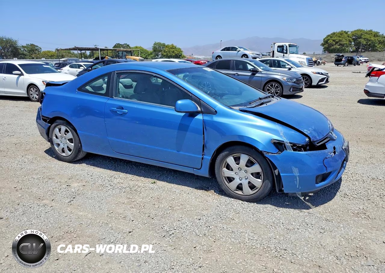 2007 Honda Civic Lx VIN:2HGFG12697H573385 - 4