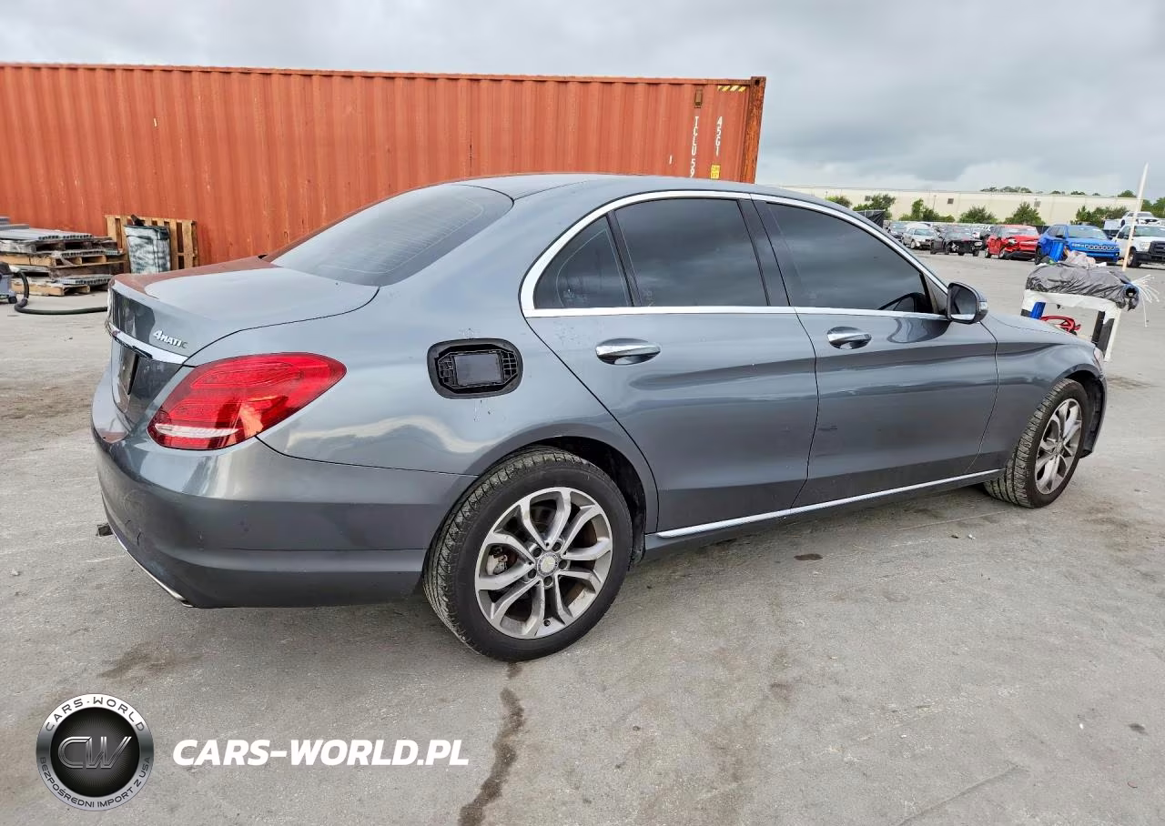 2017 Mercedes-Benz C 300 4Matic VIN:55SWF4KB0HU182437 - 3