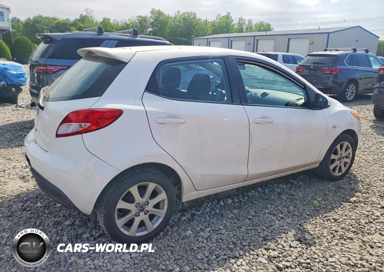 2013 Mazda Mazda2 VIN:JM1DE1LY2D0162342 - 3