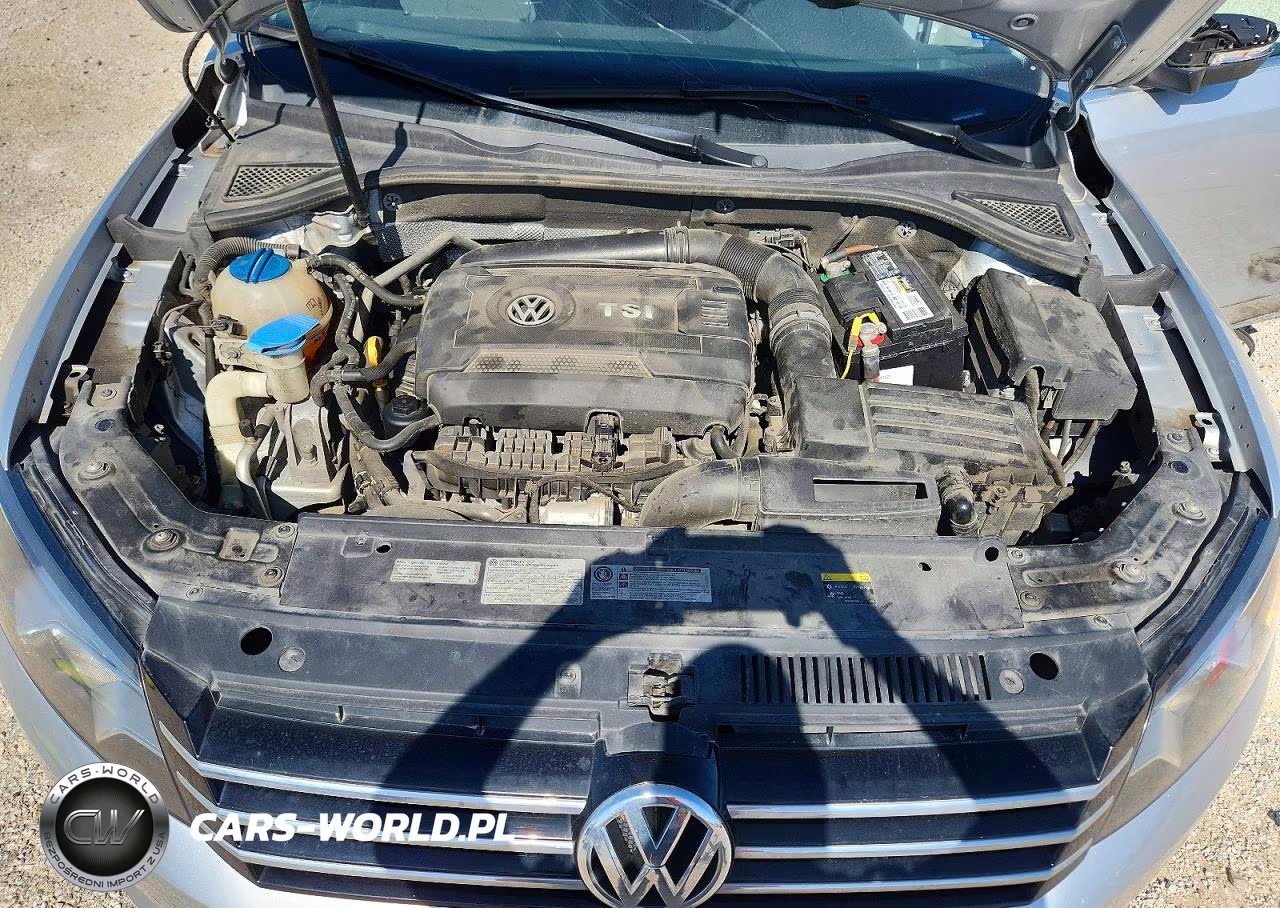 2015 Volkswagen Passat S VIN:1VWAT7A32FC119914 - 11
