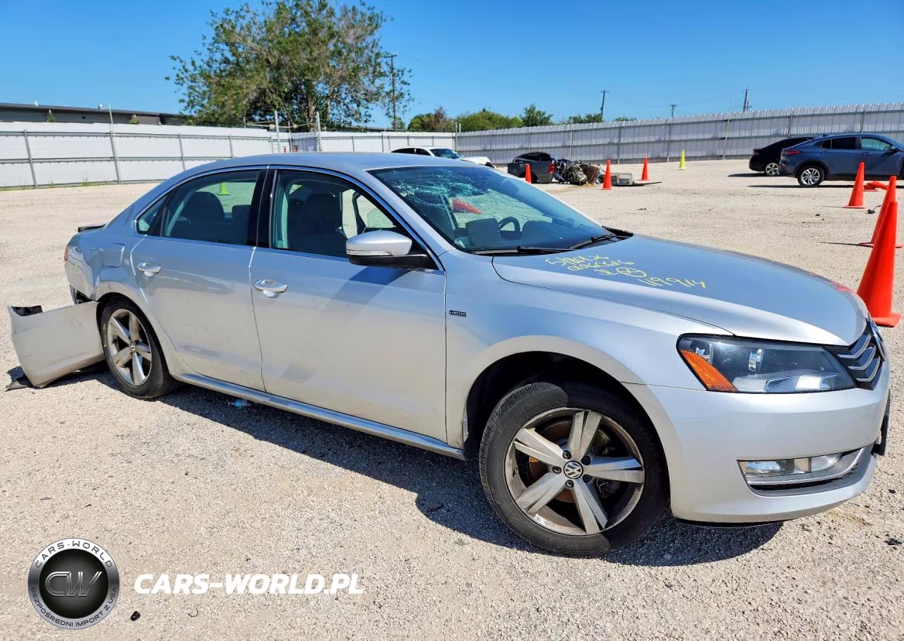 2015 Volkswagen Passat S VIN:1VWAT7A32FC119914 - 4