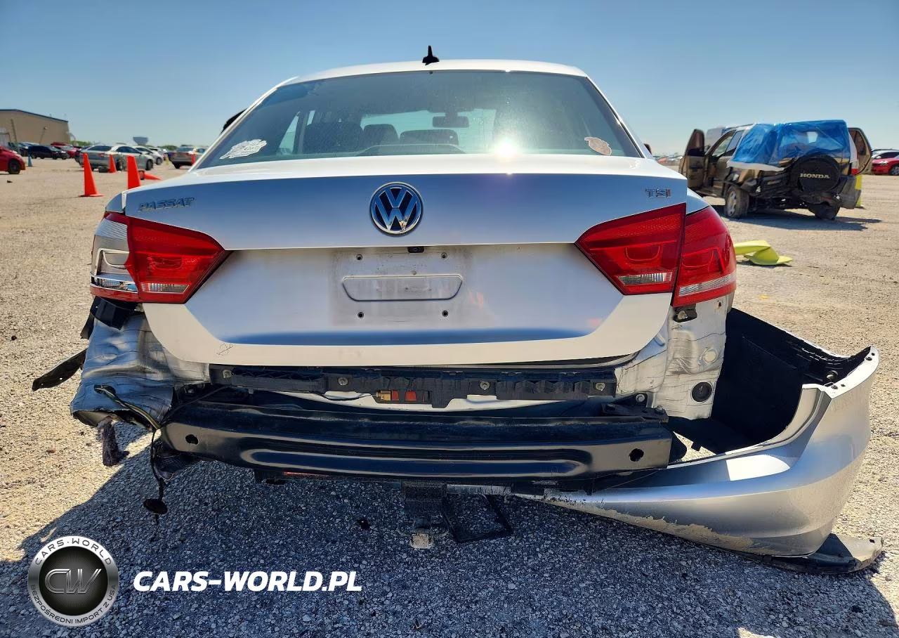 2015 Volkswagen Passat S VIN:1VWAT7A32FC119914 - 6