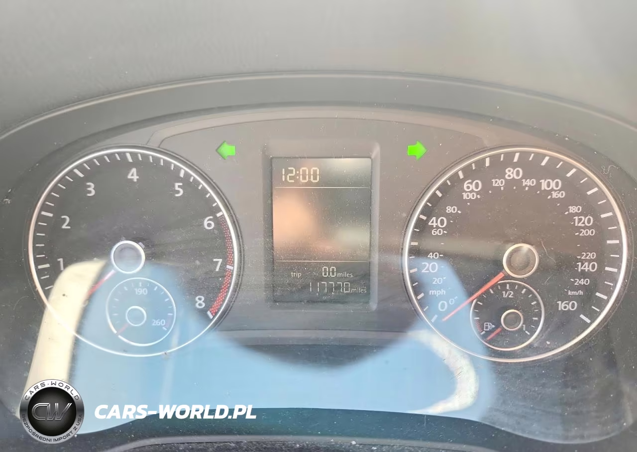 2015 Volkswagen Passat S VIN:1VWAT7A32FC119914 - 9