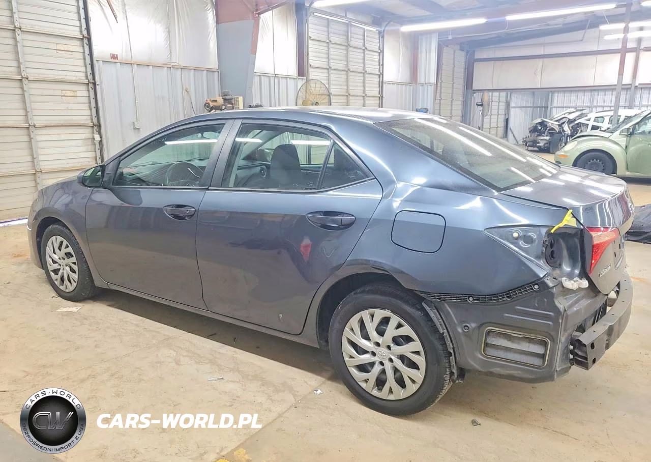 2018 Toyota Corolla Le VIN:2T1BURHE2JC071578 - 2