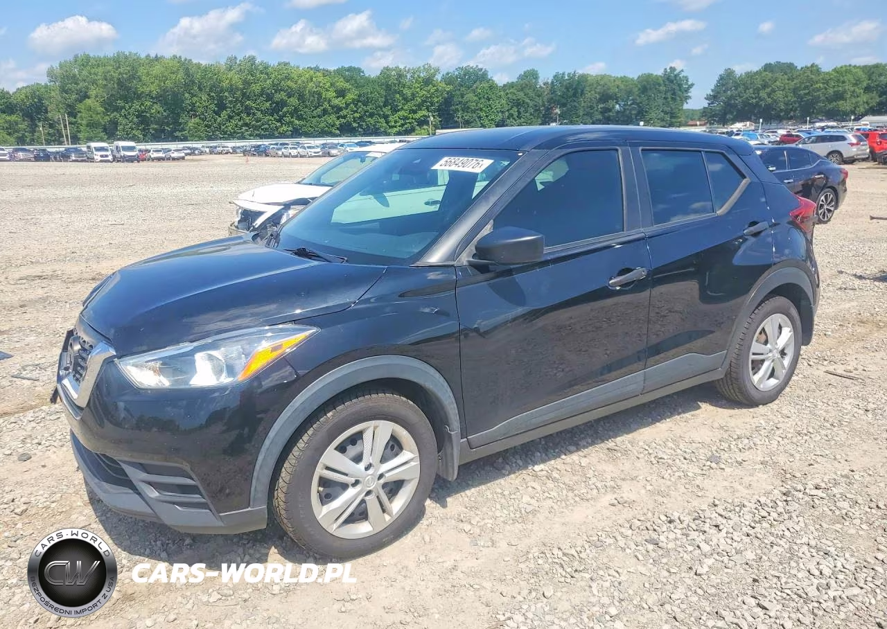 2020 Nissan Kicks S