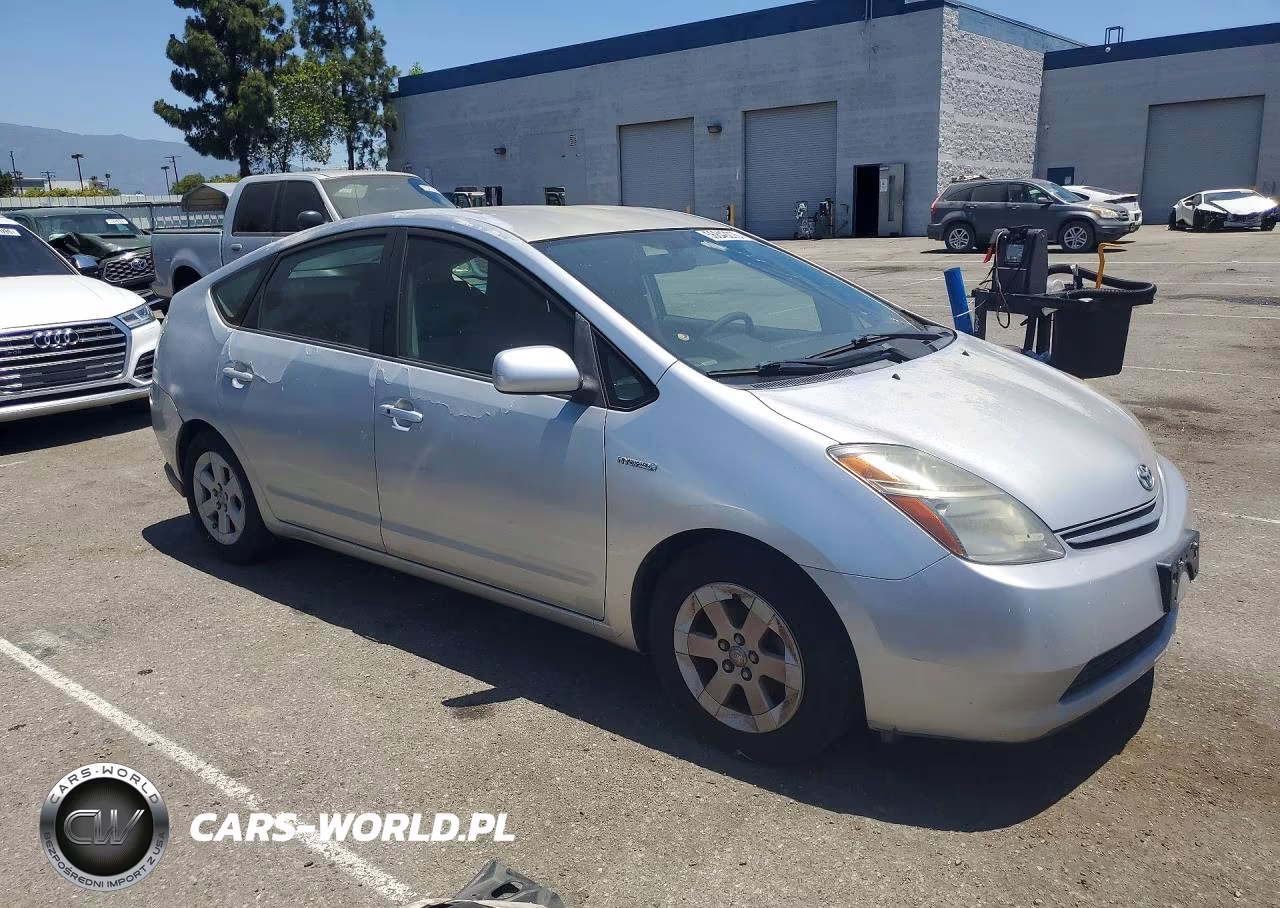 2008 Toyota Prius Base VIN:JTDKB20U583452764 - 4