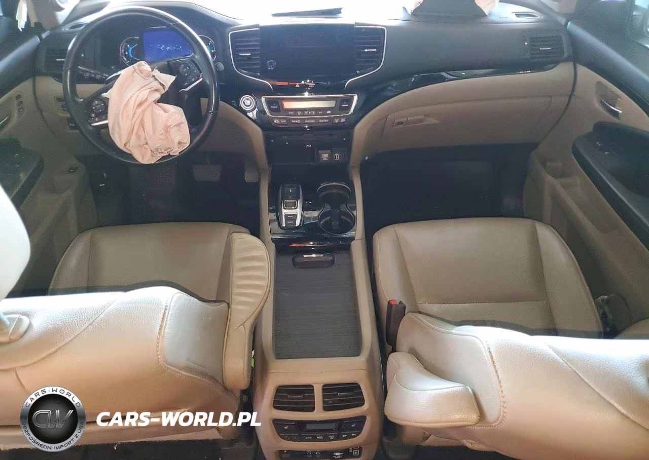 2019 Honda Pilot Touring VIN:5FNYF5H64KB001986 - 8