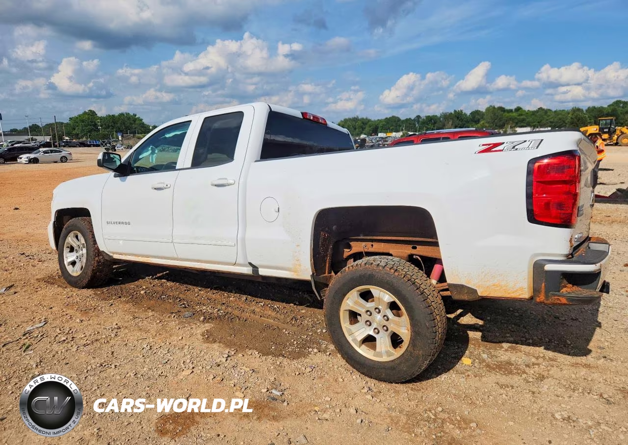 2018 Chevrolet Silverado K1500 Lt VIN:1GCVKREC4JZ370355 - 2