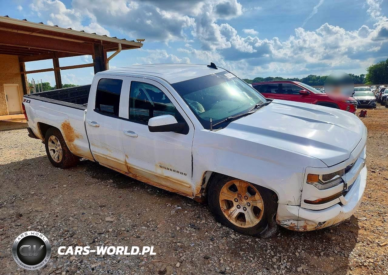 2018 Chevrolet Silverado K1500 Lt VIN:1GCVKREC4JZ370355 - 4