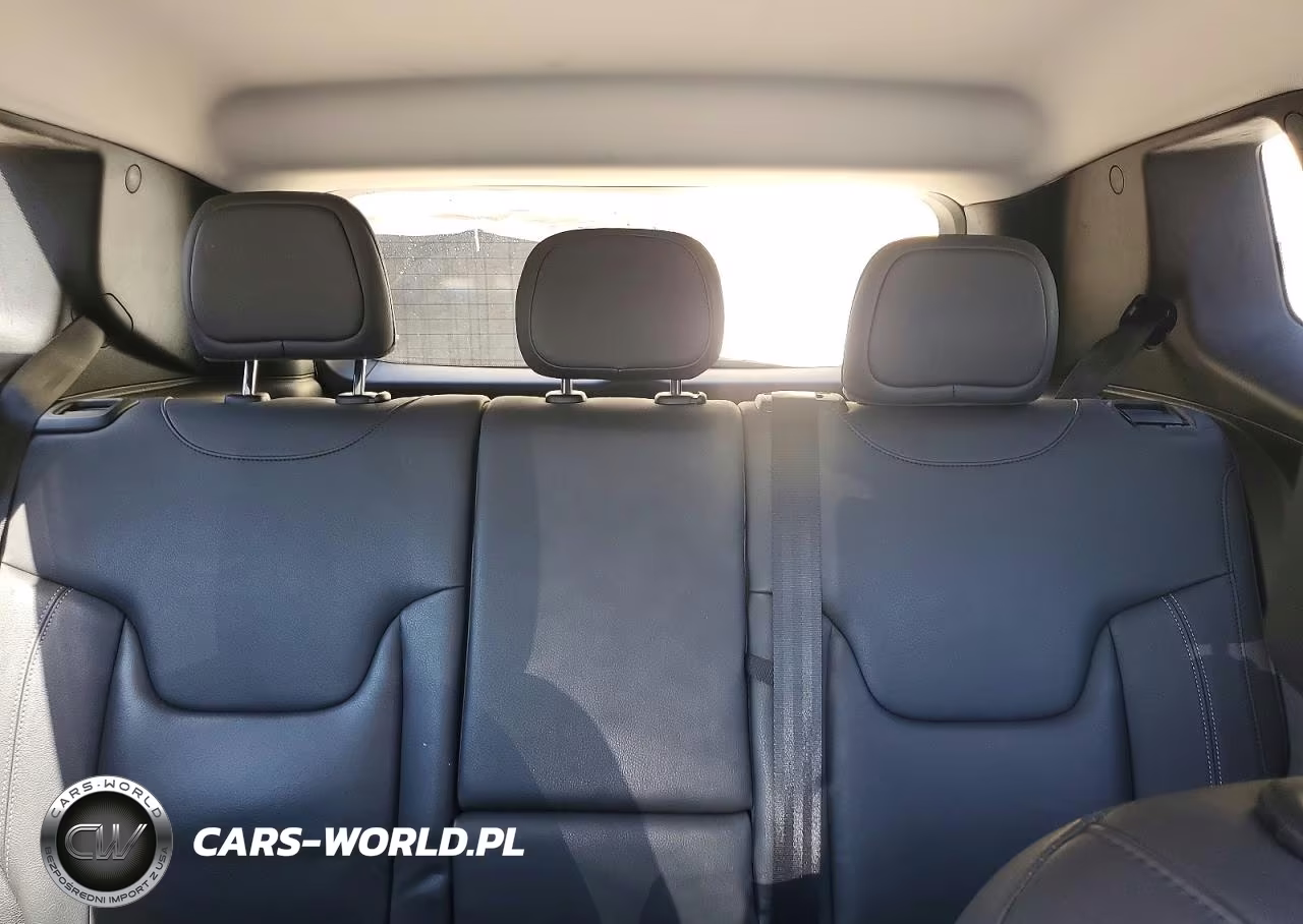 2018 Jeep Renegade Limited VIN:ZACNJDD19MPM22181 - 10