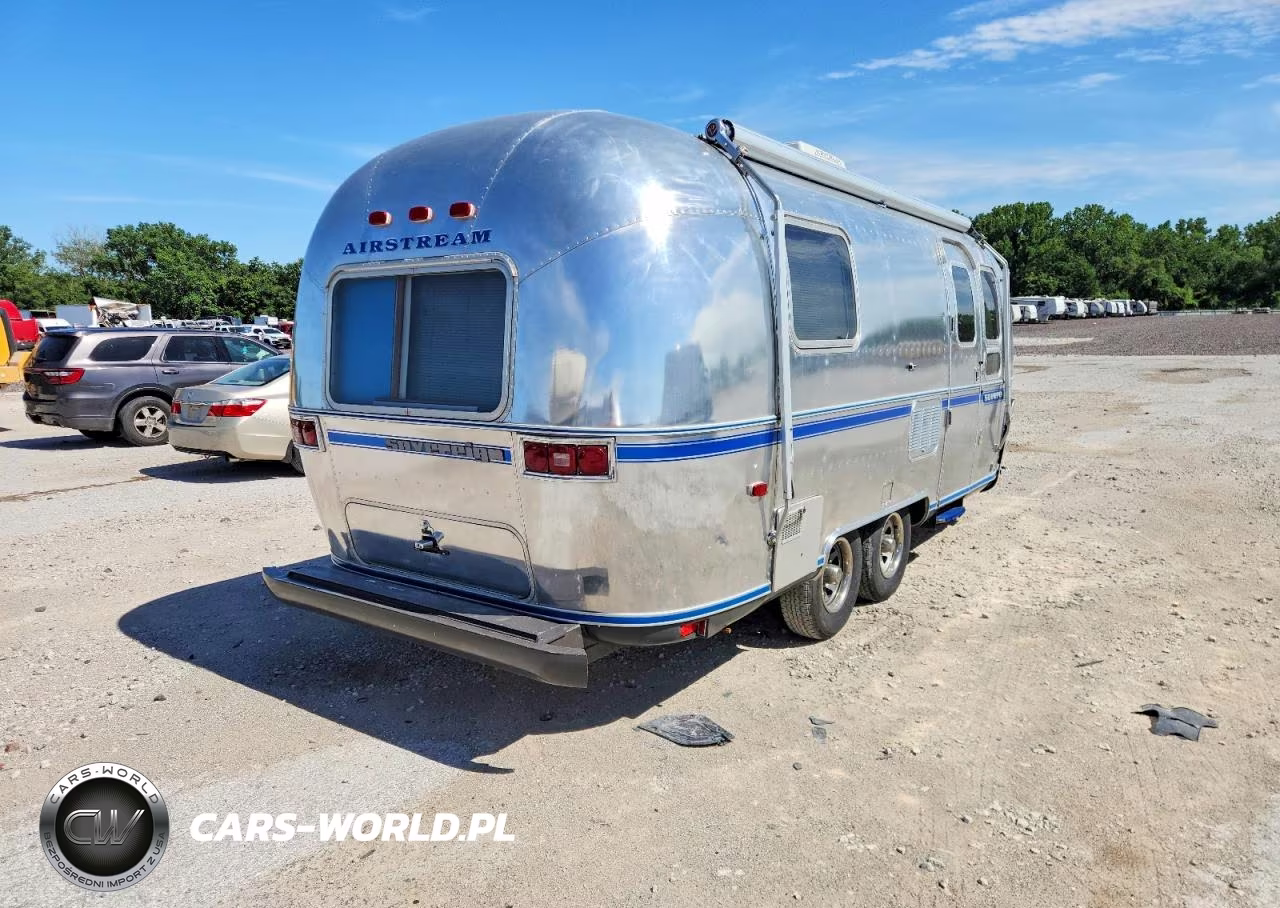 1993 Airstream Sovereign Camper VIN:1STCDAE23PJ509314 - 4