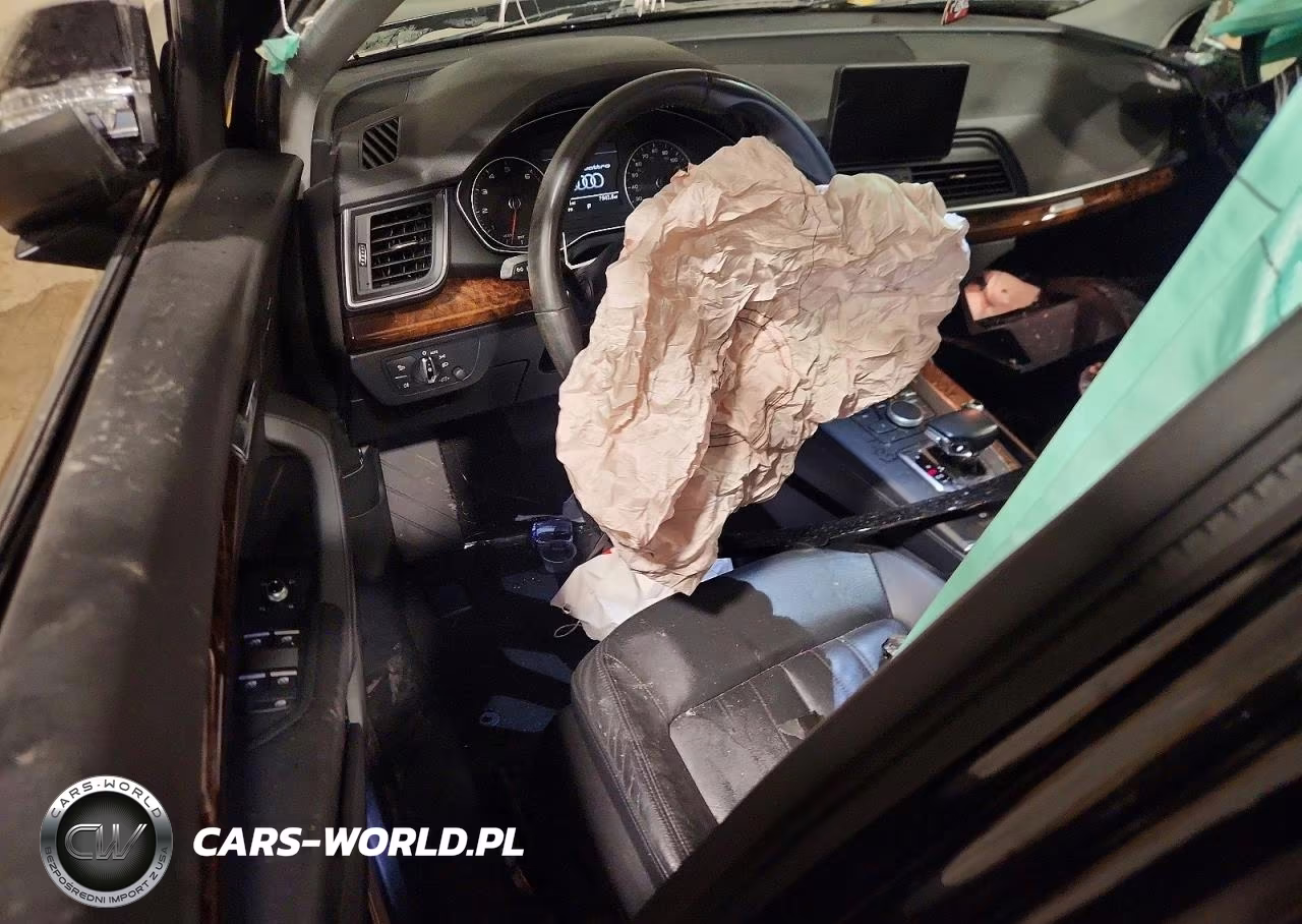 2018 Audi Q5 Premium VIN:WA1ANAFYXJ2094381 - 8